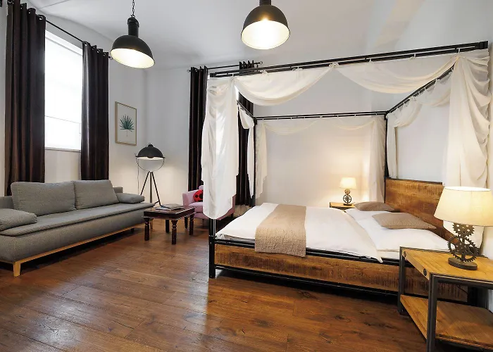 Vintagehome Schoenbrunn